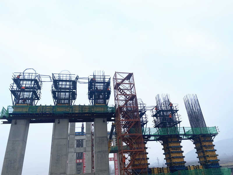 魯中公路全力以“復(fù)”，掀起春季大干熱潮