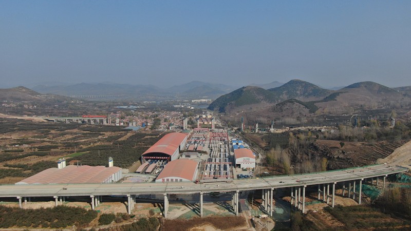 西里互通A匝道、西里綜合場站、苗莊特大橋（從前往后）_副本