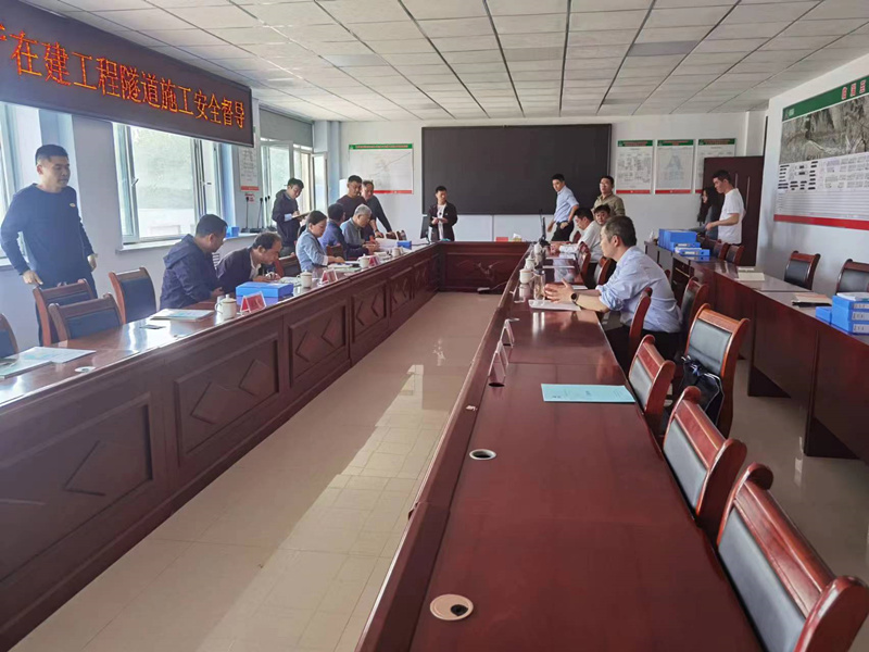 58a705b55618ee1459f13d9408e3301_副本