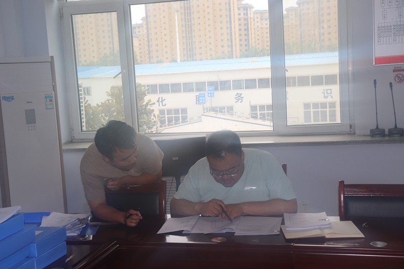 項目辦對施工安全、環(huán)保及質(zhì)量管理檢查0_副本