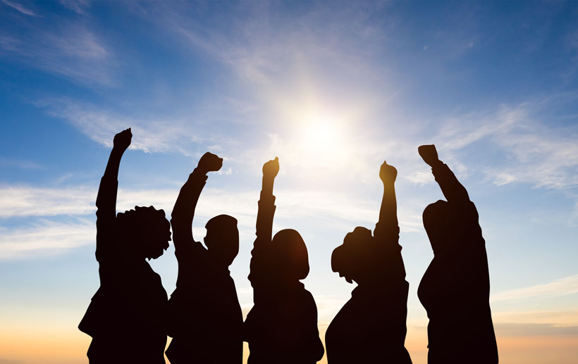 向著春天，奔赴希望