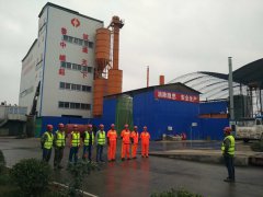 養(yǎng)護(hù)工程分公司東里拌合站與悅莊拌合站揚(yáng)塵污染環(huán)保、防火演練