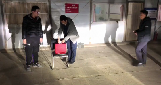 愛(ài)心捐款  情暖員工