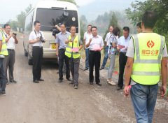 沂源縣人大代表視察九東路工地