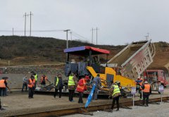 貴州項目一工區(qū)低劑量水穩(wěn)底基層試驗路順利完成