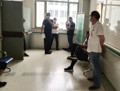 魯中公路第三工程公司關(guān)愛員工，關(guān)注健康在行動