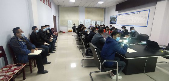 【抓作風(fēng) 創(chuàng)效益】第四工程公司組織人員對公司會(huì)議精神進(jìn)行宣貫學(xué)習(xí)