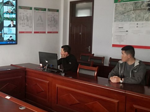 【臨臨風(fēng)采】臨臨總監(jiān)辦召開三月份安全環(huán)保監(jiān)理例會(huì)